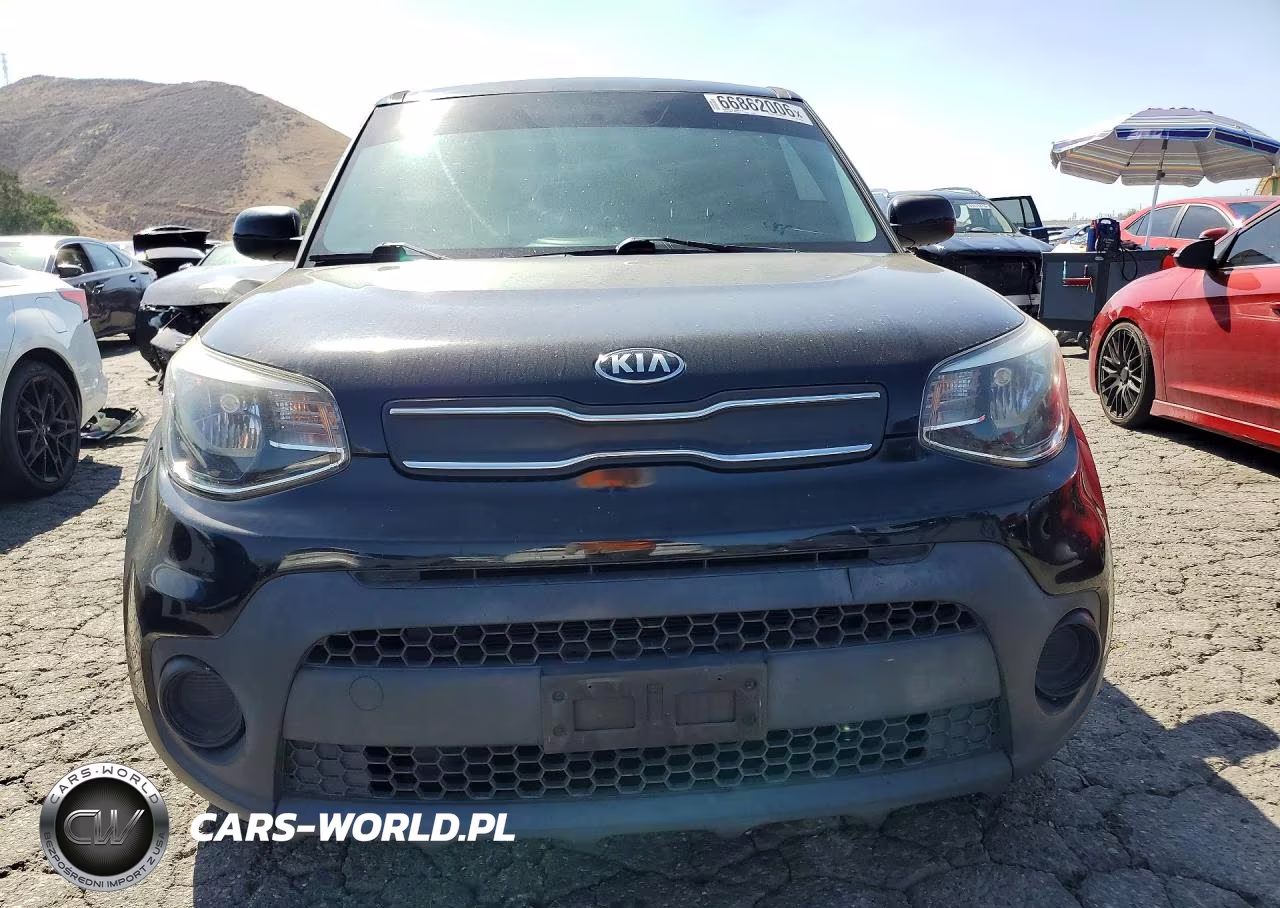 2017 Kia Soul Base VIN:KNDJN2A24H7419442 - 5
