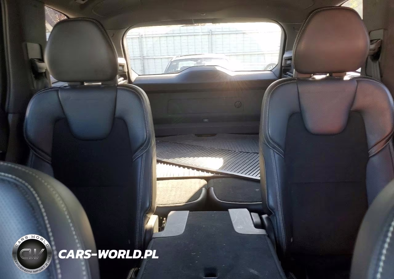 2017 Volvo Xc90 T6 VIN:YV4A22PM8H1148676 - 10
