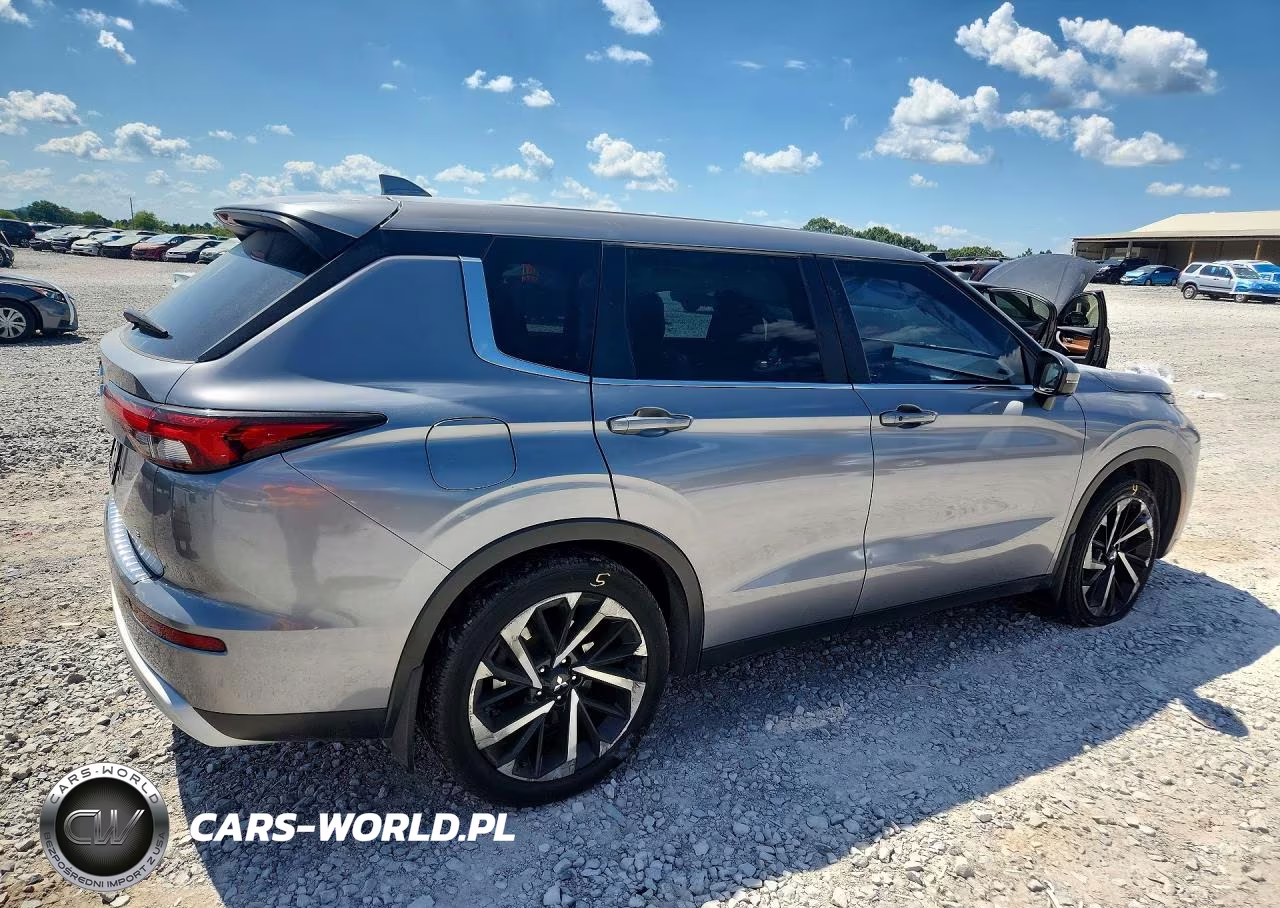 2022 Mitsubishi Outlander Se VIN:JA4J3UA89NZ020557 - 3