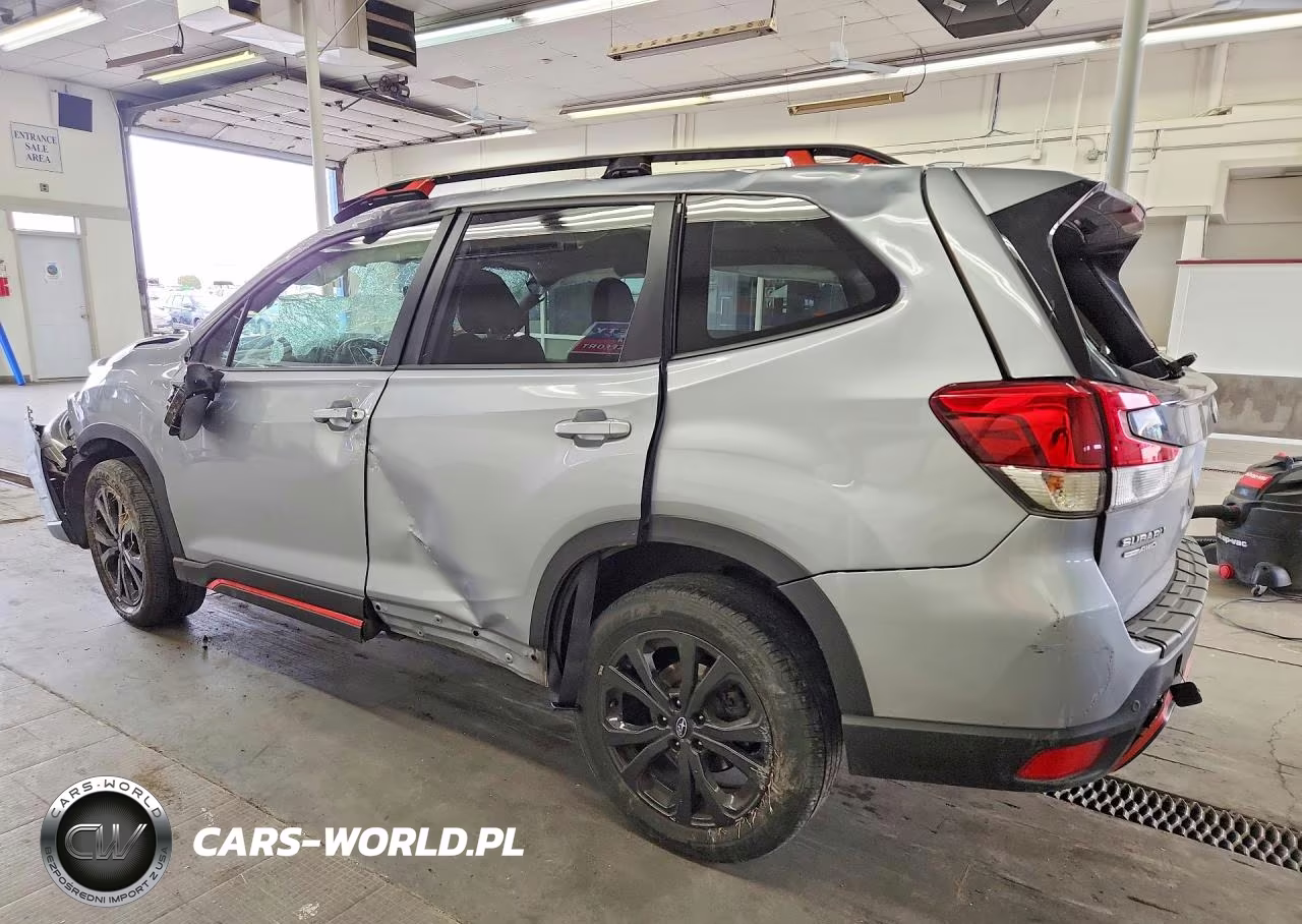 2021 Subaru Forester Sport VIN:JF2SKARC7MH417386 - 2
