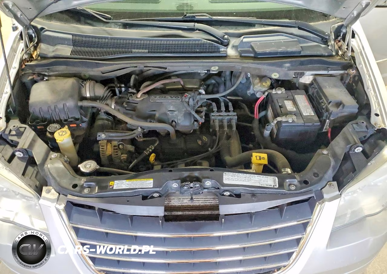 2010 Chrysler Town & Country Touring VIN:2A4RR5D10AR217756 - 12