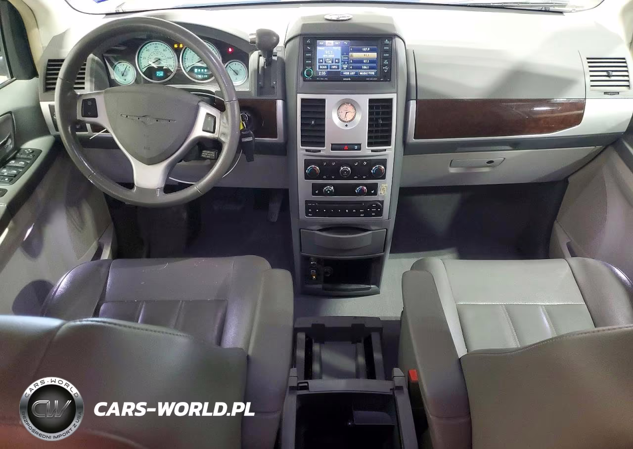 2010 Chrysler Town & Country Touring VIN:2A4RR5D10AR217756 - 8