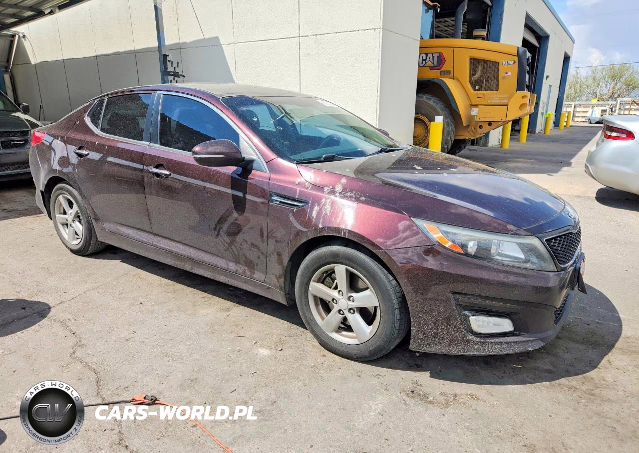 2015 Kia Optima Lx VIN:5XXGM4A74FG401242 - 4