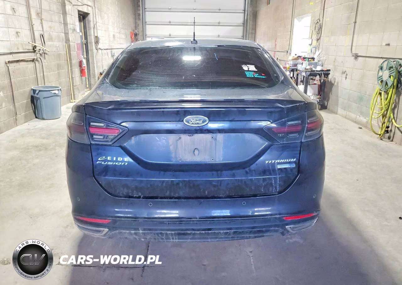 2016 Ford Fusion Titanium VIN:3FA6P0D97GR232853 - 6