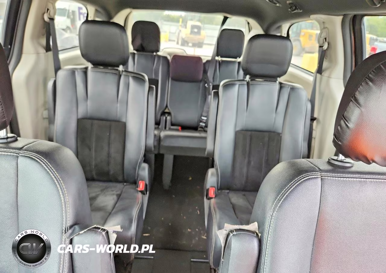 2016 Dodge Grand Caravan Sxt VIN:2C4RDGCG5GR276347 - 10