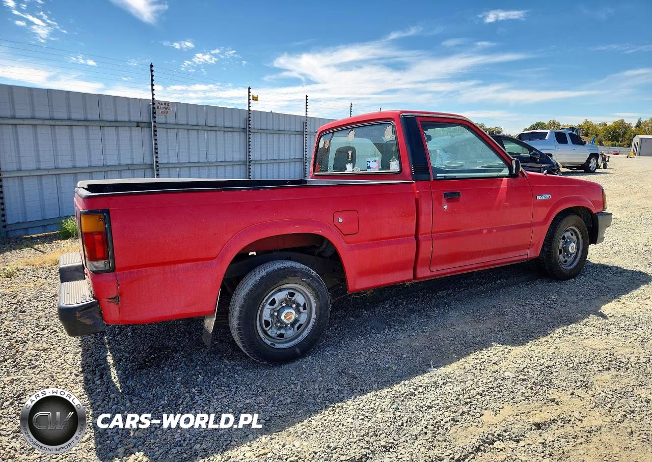 1992 Mazda B2200 Short Bed VIN:JM2UF1136N0278595 - 3