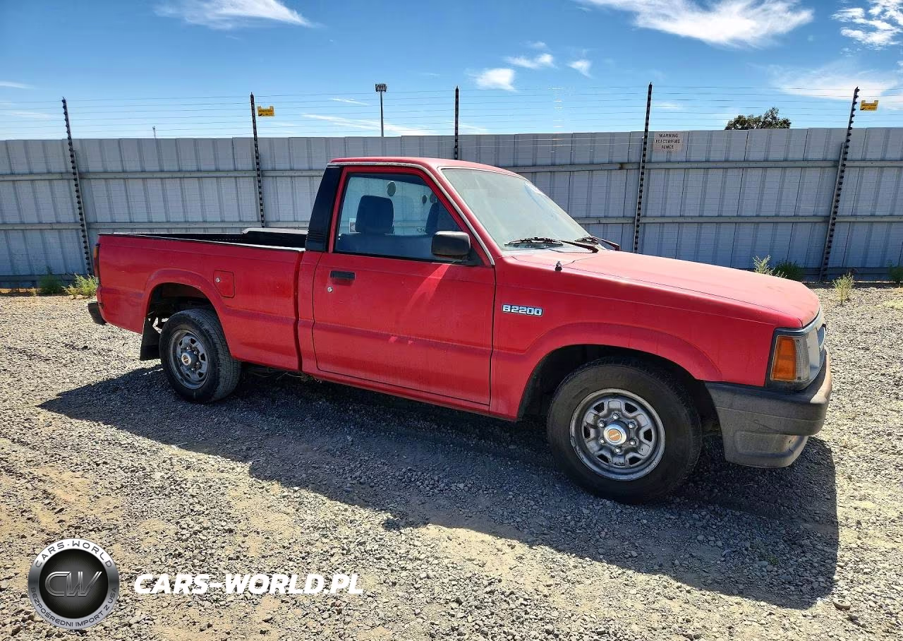 1992 Mazda B2200 Short Bed VIN:JM2UF1136N0278595 - 4