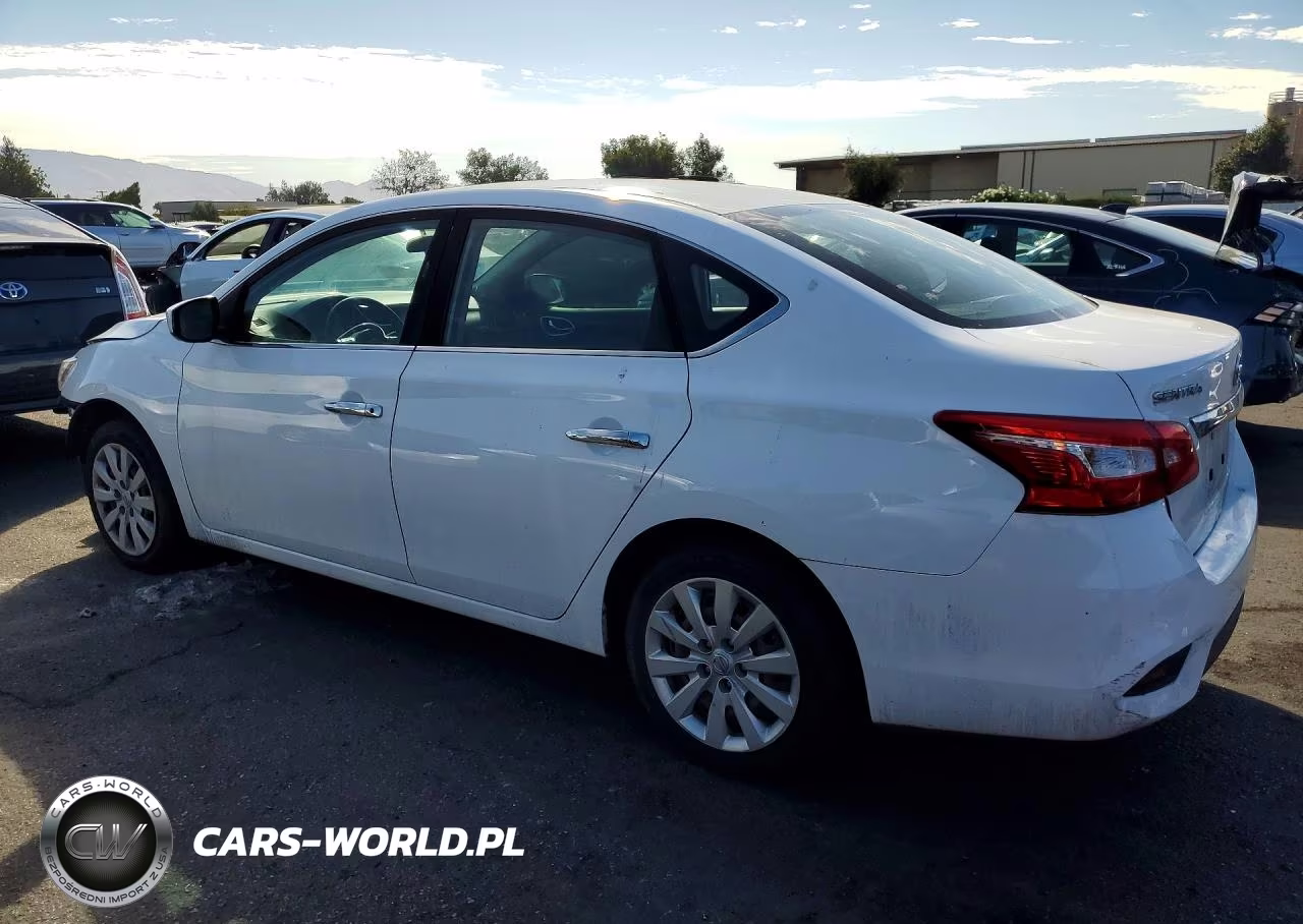 2018 Nissan Sentra S VIN:3N1AB7AP9JY260071 - 2