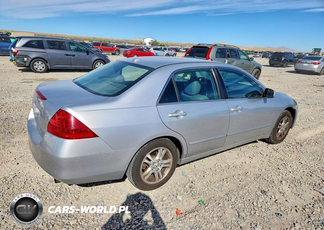 2007 Honda Accord Ex VIN:1HGCM56887A140735 - 3