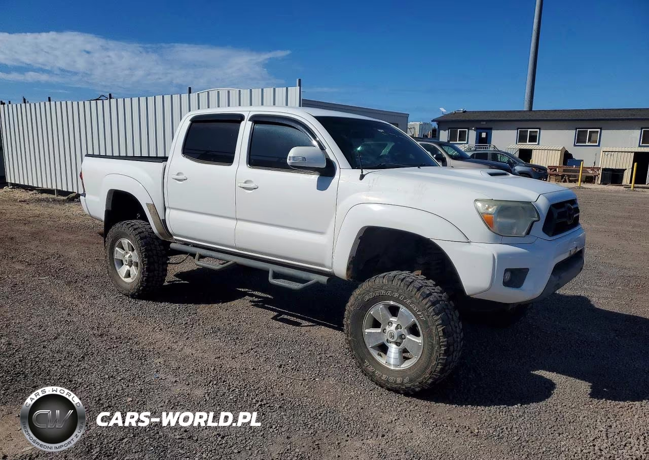 2014 Toyota Tacoma Double Cab Prerunner VIN:3TMJU4GN7EM173858 - 4