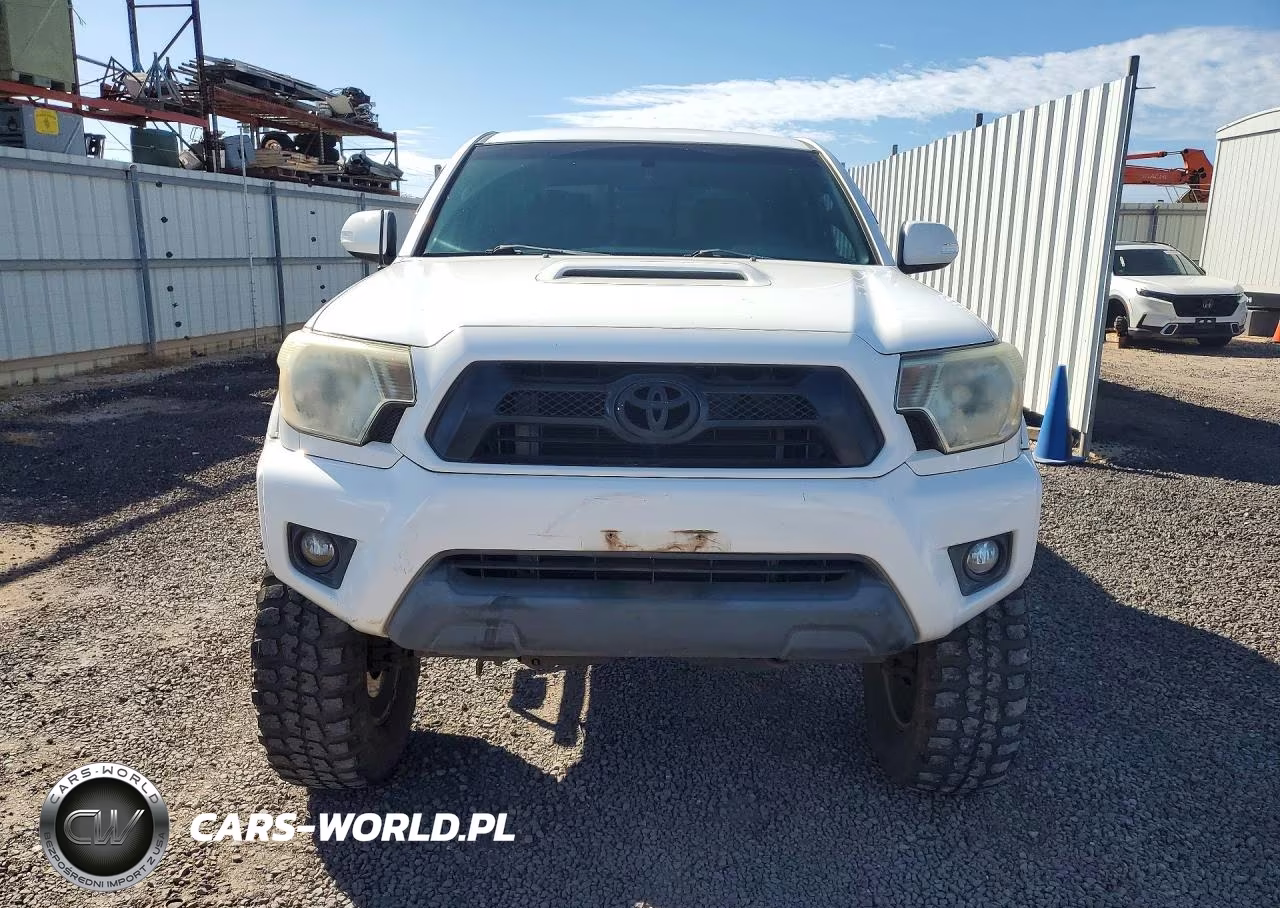 2014 Toyota Tacoma Double Cab Prerunner VIN:3TMJU4GN7EM173858 - 5