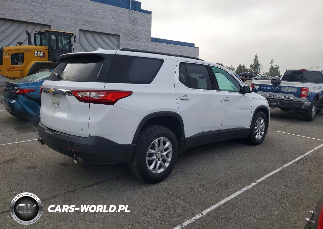 2020 Chevrolet Traverse Lt VIN:1GNERGKW4LJ119116 - 3