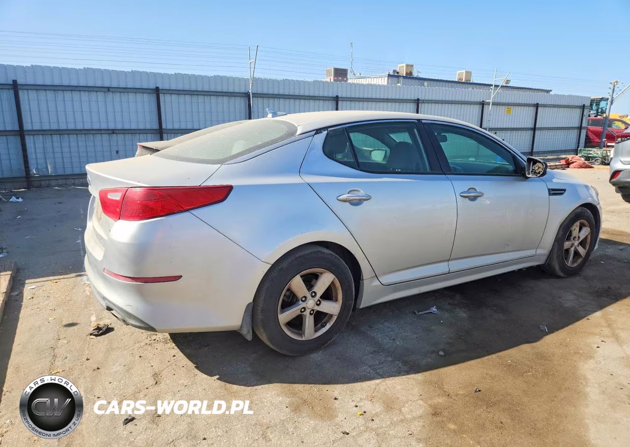 2014 Kia Optima Lx VIN:5XXGM4A78EG270167 - 3