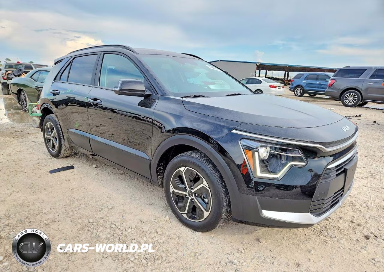 2025 Kia Niro Ex VIN:KNDCR3LE1S5236450 - 4