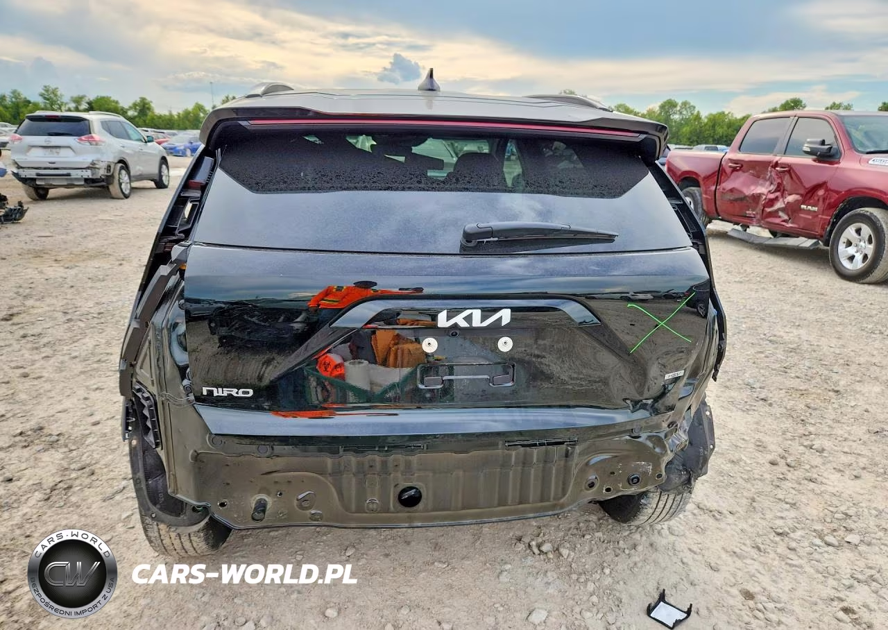 2025 Kia Niro Ex VIN:KNDCR3LE1S5236450 - 6
