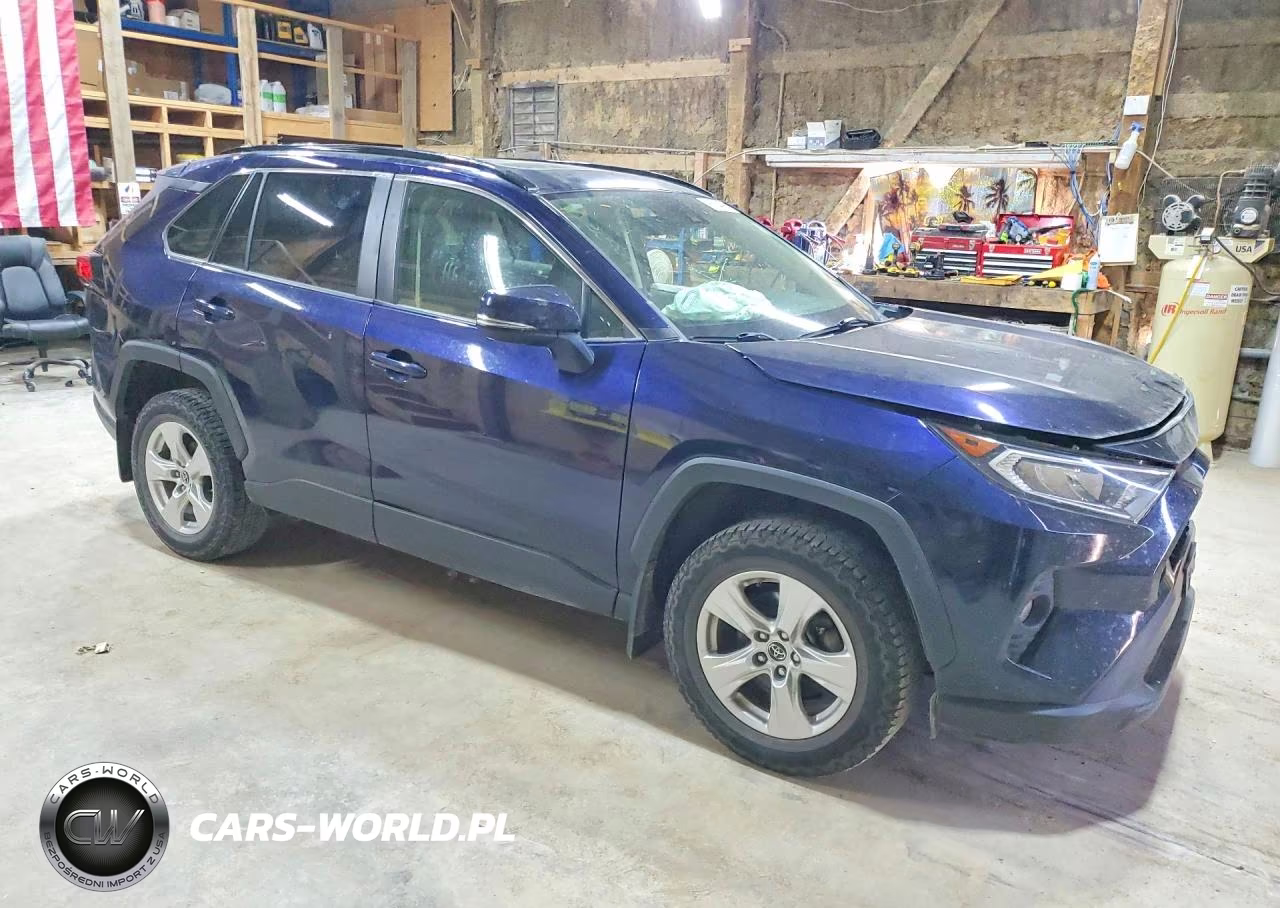 2019 Toyota Rav4 Xle VIN:JTMP1RFV9KJ003771 - 4