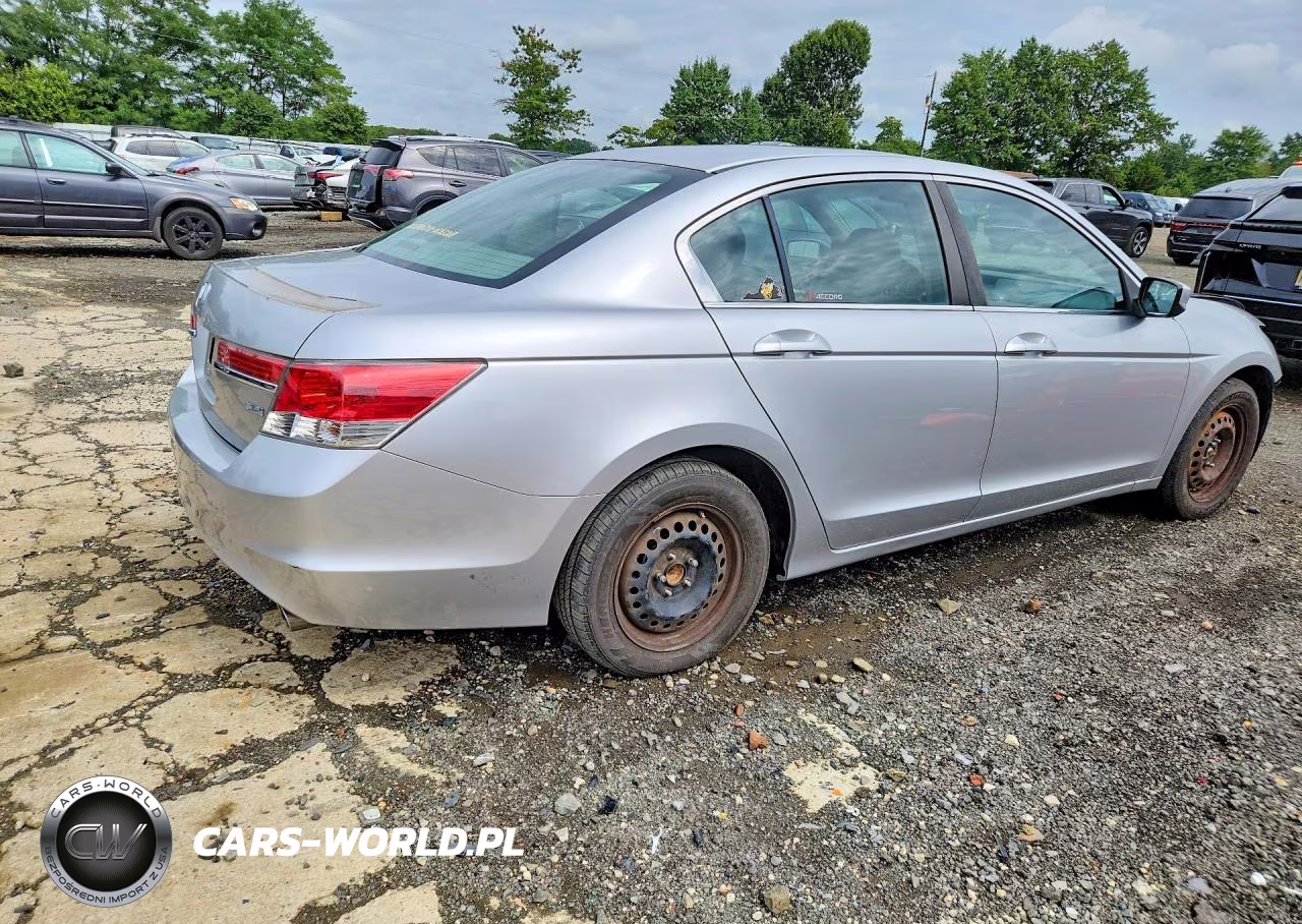 2011 Honda Accord Ex VIN:1HGCP2F76BA140349 - 3