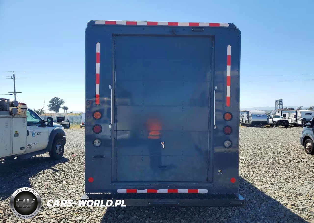 2020 Ford F59 Delivery Truck VIN:1F65F5KN6L0A11621 - 6