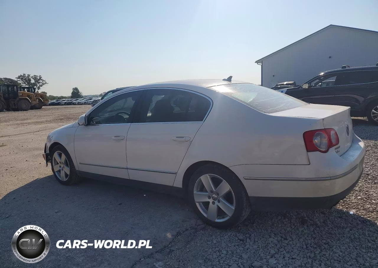 2008 Volkswagen Passat Komfort VIN:WVWAK73C18E211672 - 2