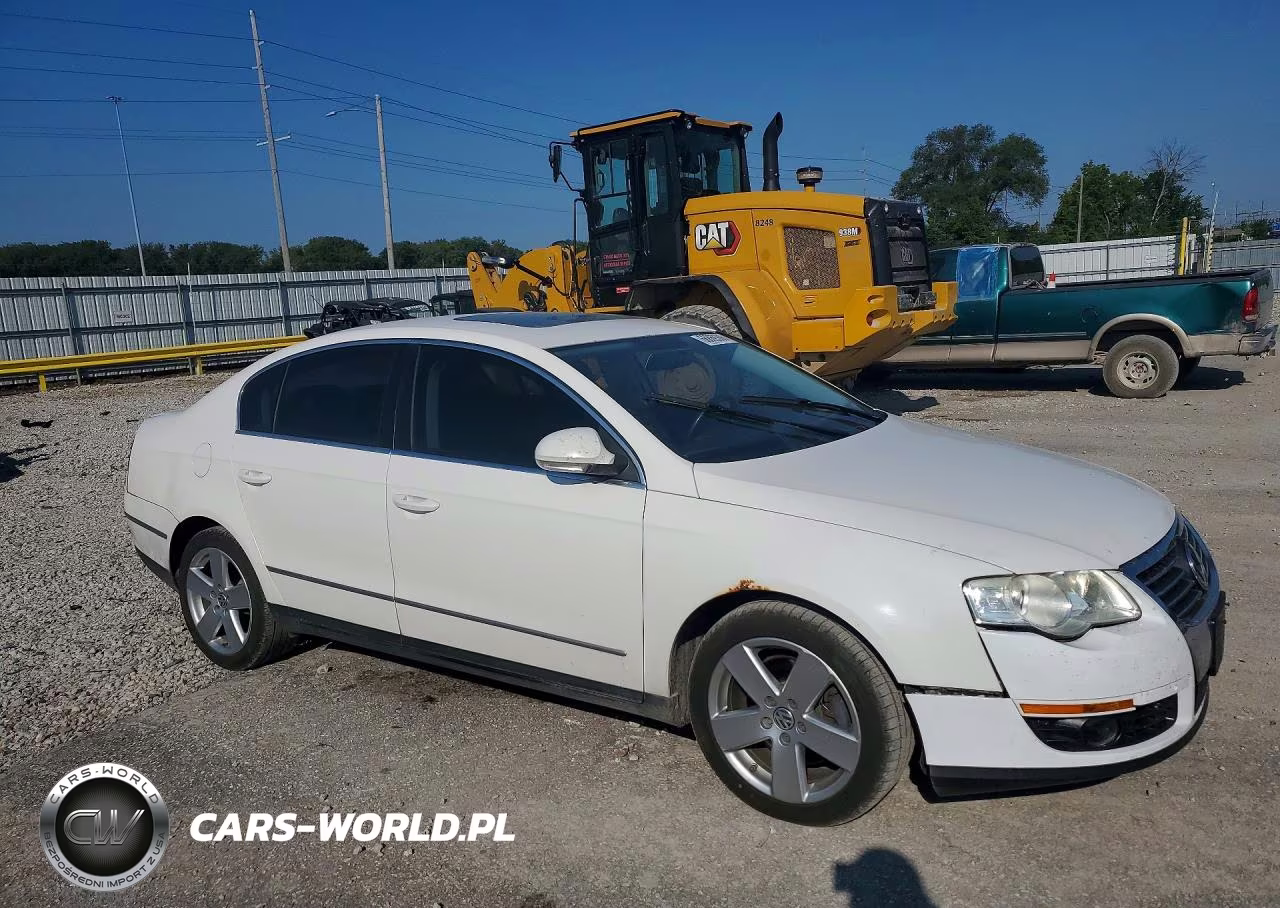 2008 Volkswagen Passat Komfort VIN:WVWAK73C18E211672 - 4