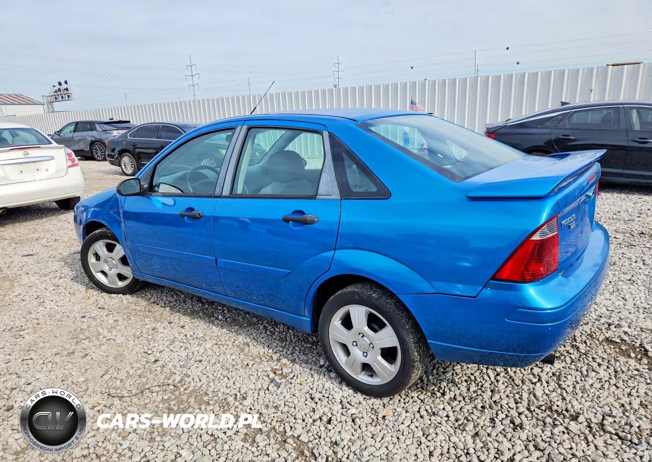 2007 Ford Focus Zx4 VIN:1FAHP34N27W252559 - 2