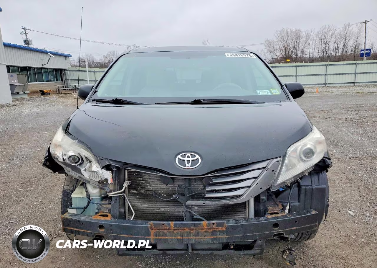 2013 Toyota Sienna Xle 8-Passenger VIN:5TDYK3DC6DS307520 - 5