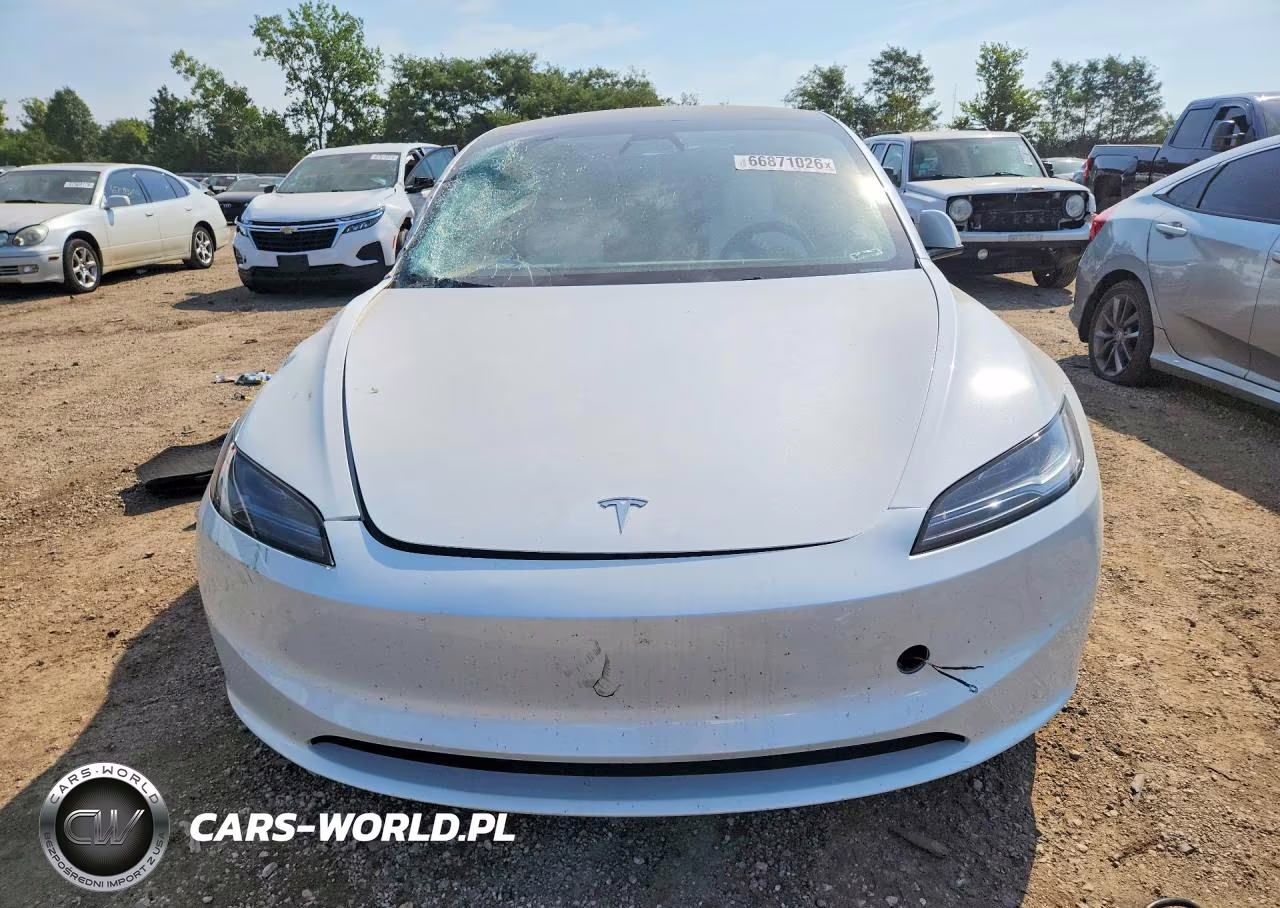 2025 Tesla Model 3 VIN:5YJ3E1EA9SF916993 - 5