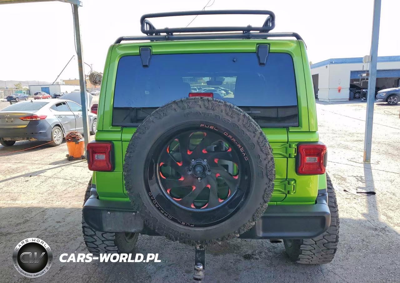2018 Jeep Wrangler Unlimited Sahara VIN:1C4HJXEG1JW240302 - 6