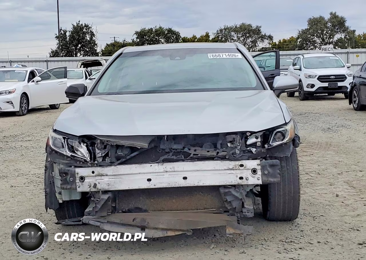 2018 Toyota Camry Se VIN:JTNB11HK9J3036024 - 5