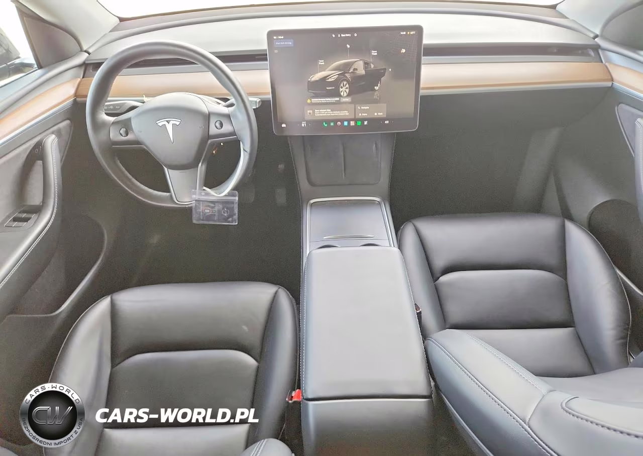 2024 Tesla Model Y VIN:7SAYGDEE5RF983494 - 8