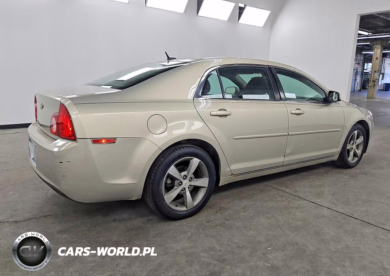 2011 Chevrolet Malibu 1Lt VIN:1G1ZC5E1XBF375769 - 3