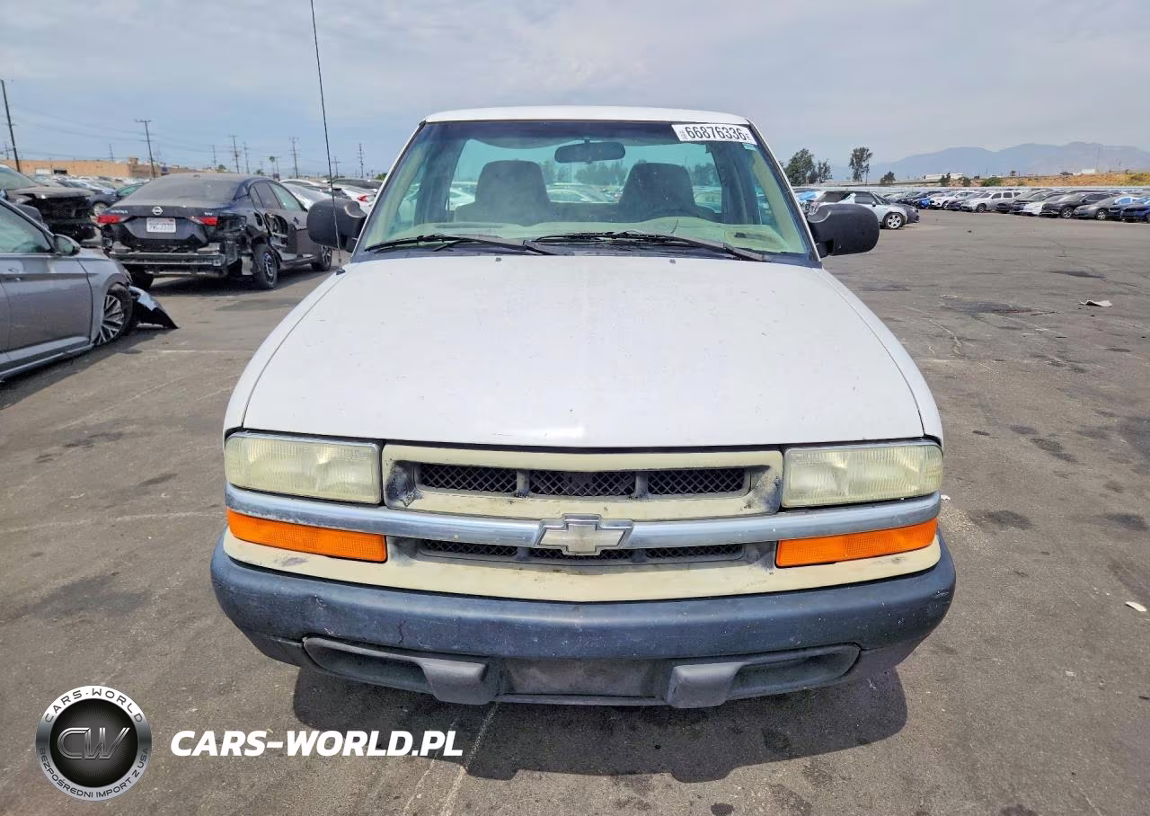 2001 Chevrolet S Truck S10 VIN:1GCCS14W818211607 - 5