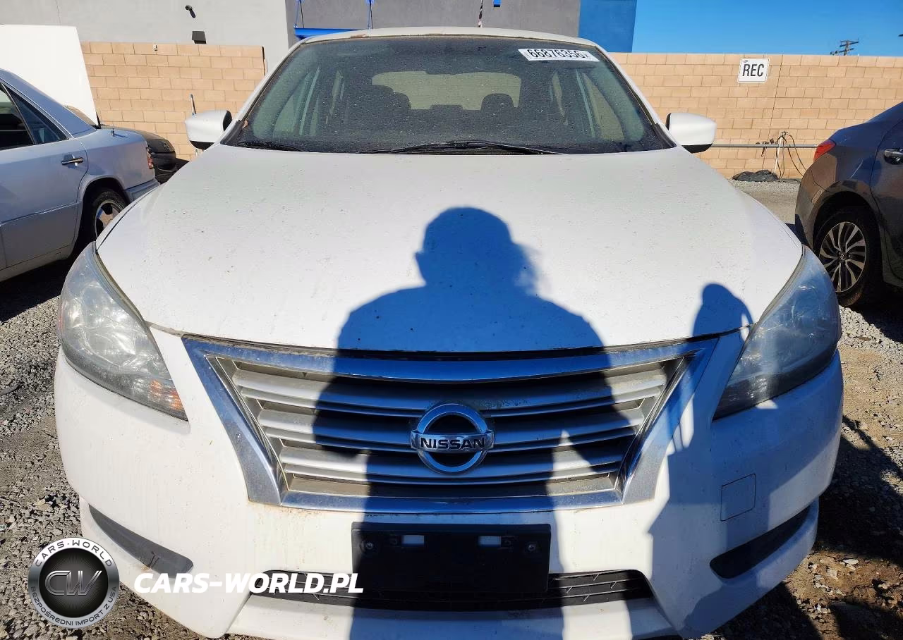 2015 Nissan Sentra S VIN:3N1AB7AP1FY380910 - 5