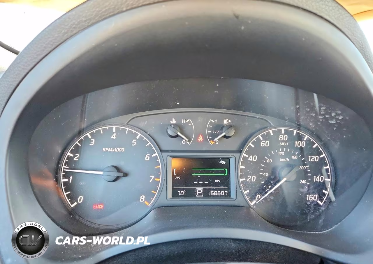 2015 Nissan Sentra S VIN:3N1AB7AP1FY380910 - 9