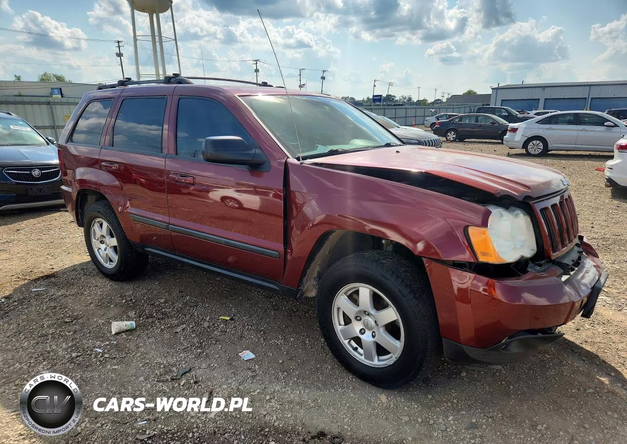 2008 Jeep Grand Cherokee Laredo VIN:1J8GR48K28C220812 - 4
