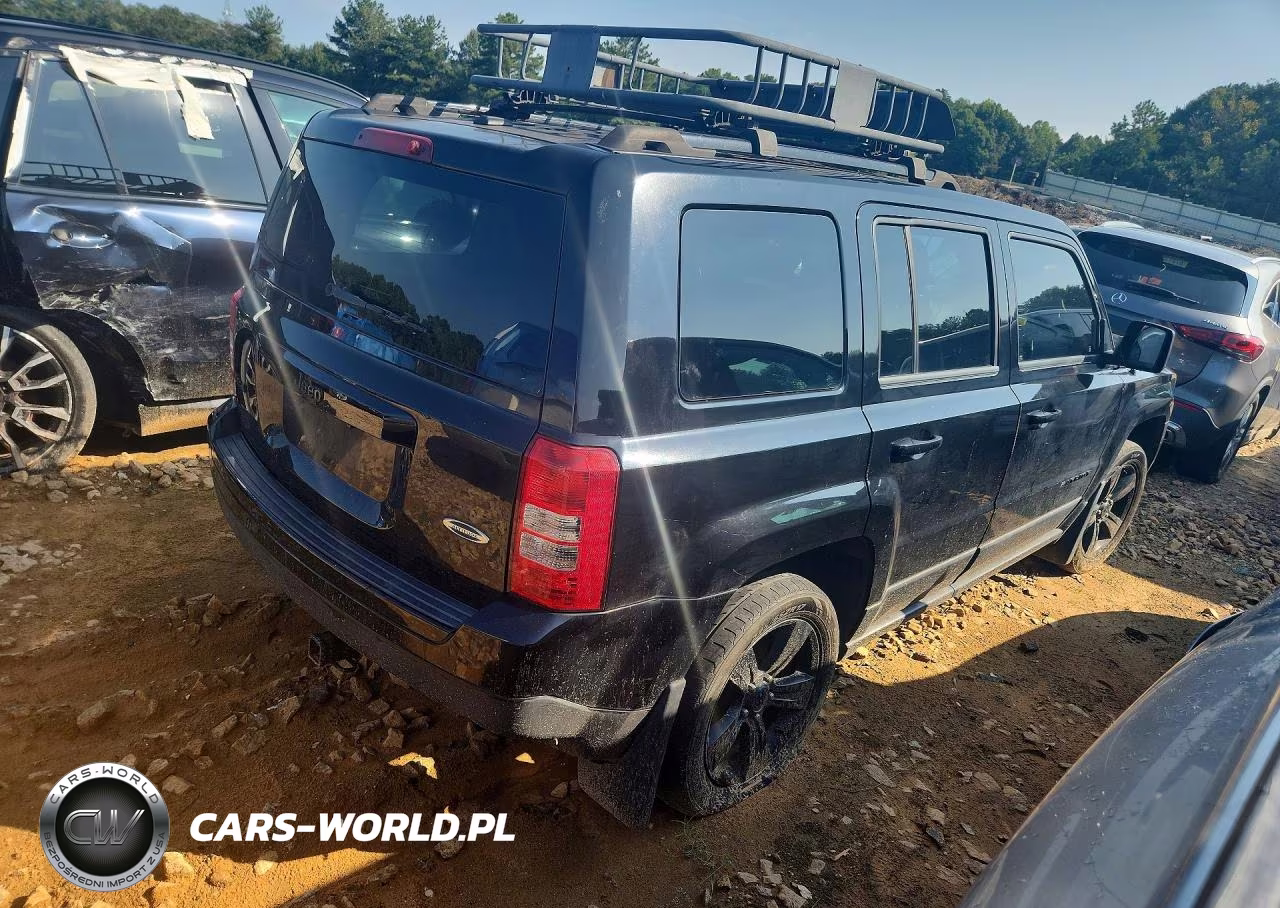 2015 Jeep Patriot Sport VIN:1C4NJRBBXFD439018 - 3