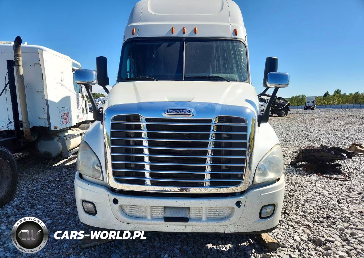 2015 Freightliner Cascadia 125 VIN:3AKJGLD53FSGD8463 - 5