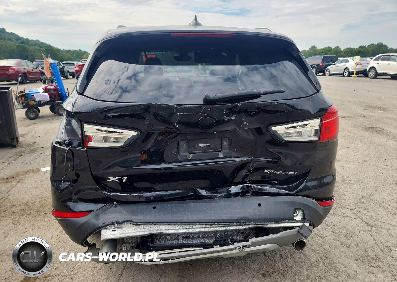 2019 BMW X1 xDrive28I VIN:WBXHT3C51K3H35032 - 6
