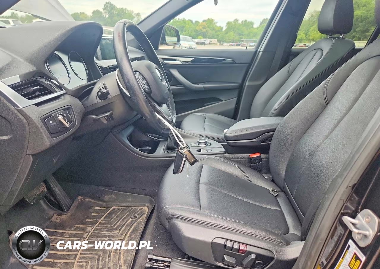 2019 BMW X1 xDrive28I VIN:WBXHT3C51K3H35032 - 7