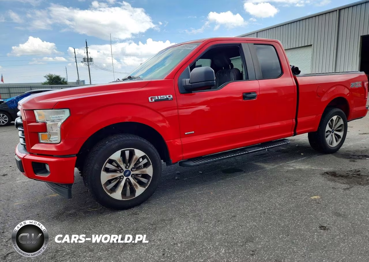 2017 Ford F150 Super Cab VIN:1FTEX1CP0HKC22182 - 1