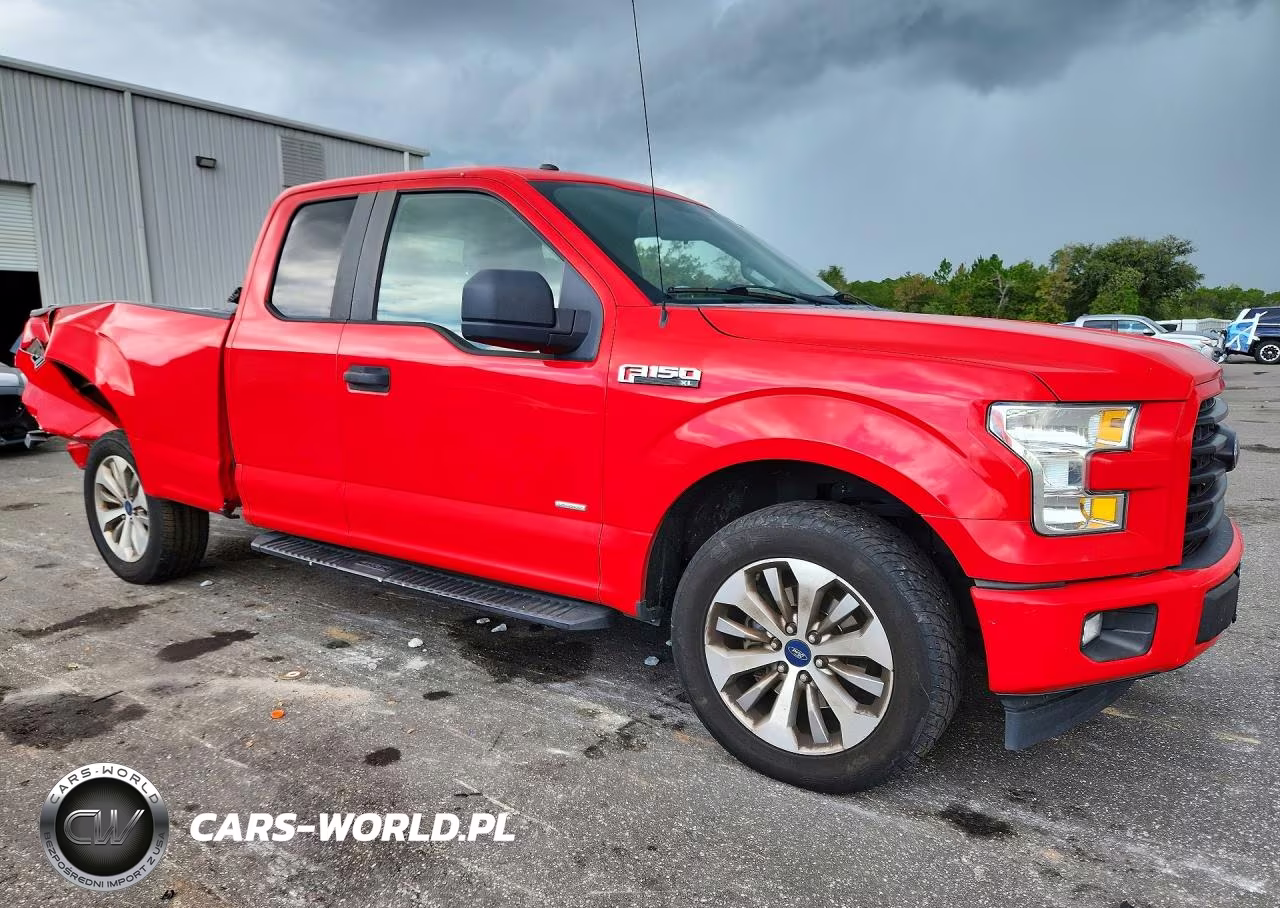 2017 Ford F150 Super Cab VIN:1FTEX1CP0HKC22182 - 4