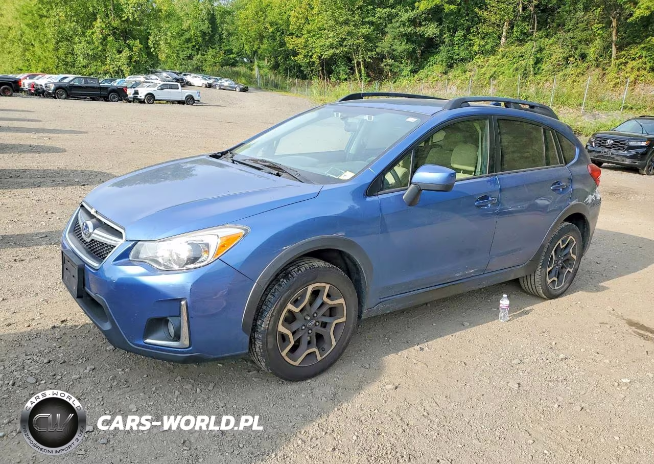 2017 Subaru Crosstrek Premium VIN:JF2GPADC5H8208376 - 1