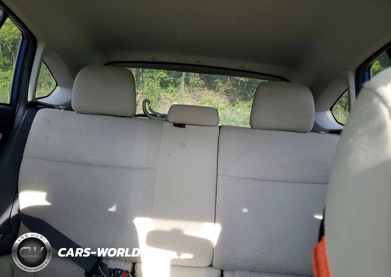 2017 Subaru Crosstrek Premium VIN:JF2GPADC5H8208376 - 10