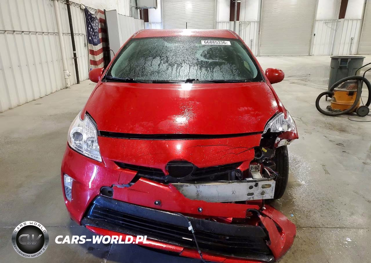 2016 Toyota Prius Two VIN:JTDKN3DU6F1970852 - 5
