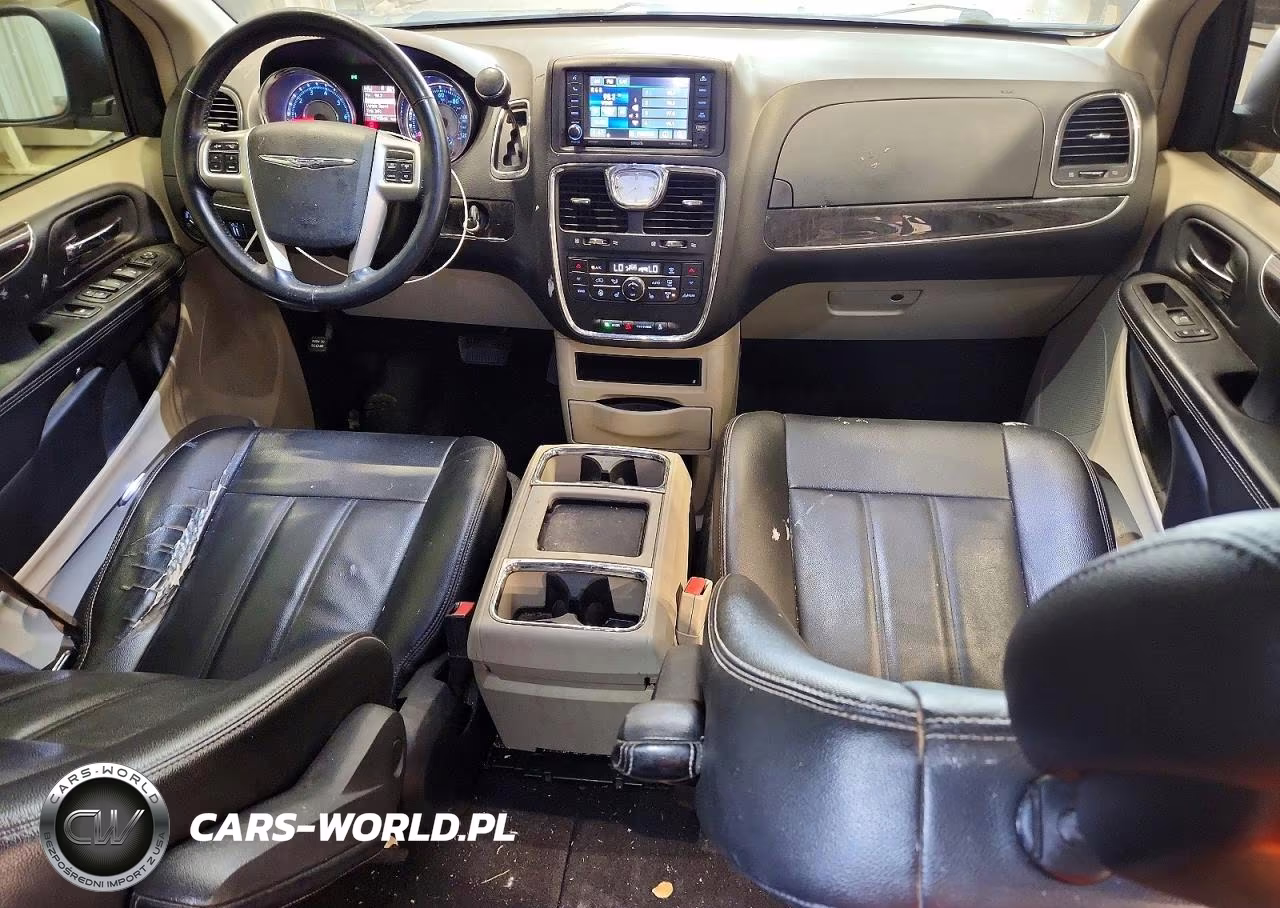 2016 Chrysler Town & Country Touring VIN:2C4RC1BG8GR253517 - 8