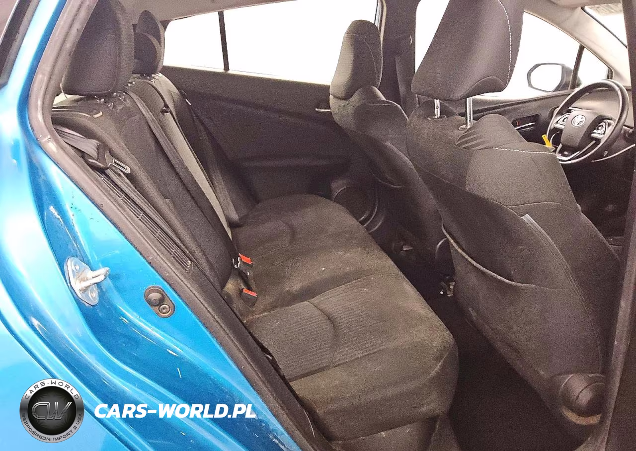 2021 Toyota Prius Prime Le VIN:JTDKAMFP2M3171337 - 10