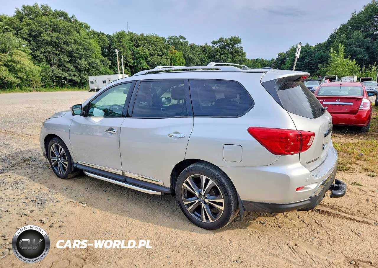 2018 Nissan Pathfinder S VIN:5N1DR2MM4JC677922 - 2