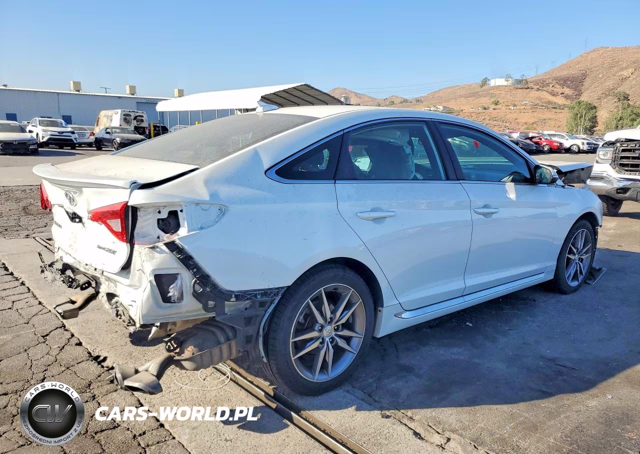 2017 Hyundai Sonata Sport 2.0T VIN:5NPE34AB6HH494559 - 3