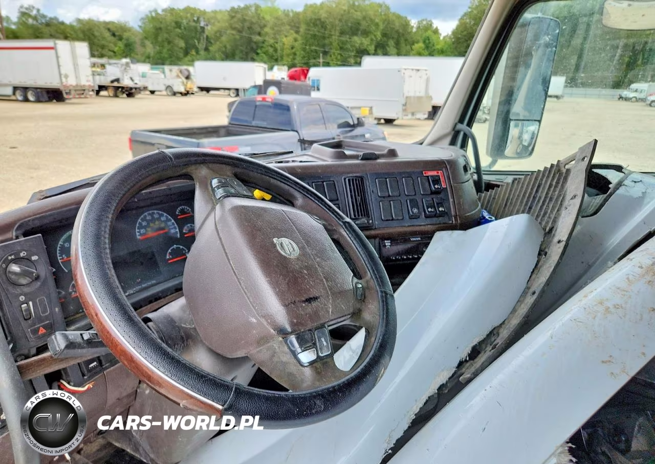 2016 Volvo Vn Vnl VIN:4V4NC9EH6GN944323 - 8