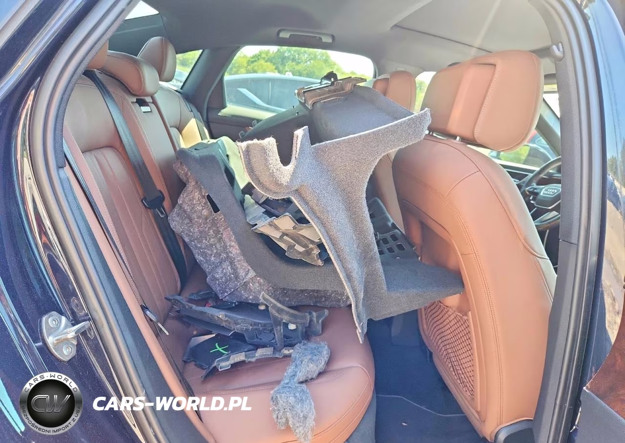 2019 Audi A6 Premium Plus VIN:WAUL2AF28KN117933 - 10